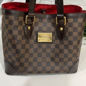 Authentic Louis Vuitton purse